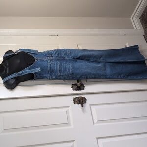 American Eagle Stretch Denim Flare Overalls Size 8 Regular